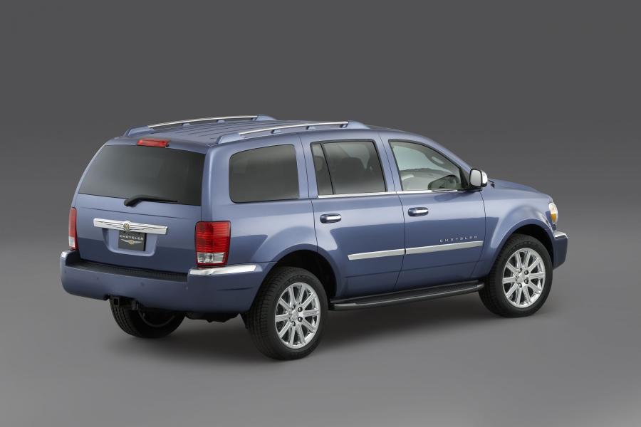  Chrysler Aspen Limited 2007 года  (фото 9 из 91)